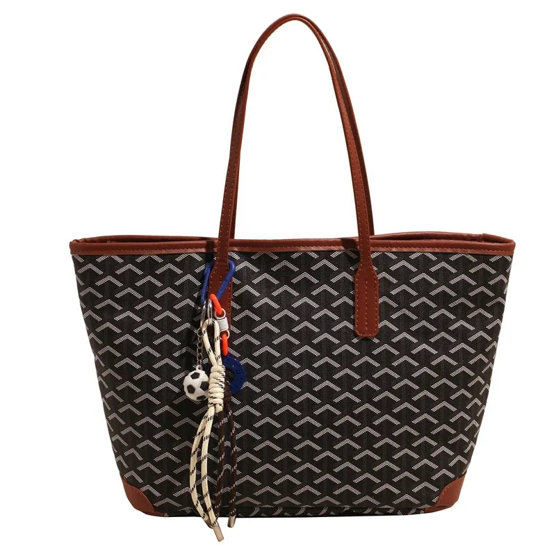Fashionable Leather Shopper Tote Bag For Women With Trendy Design Letter Logo And Large Capacity