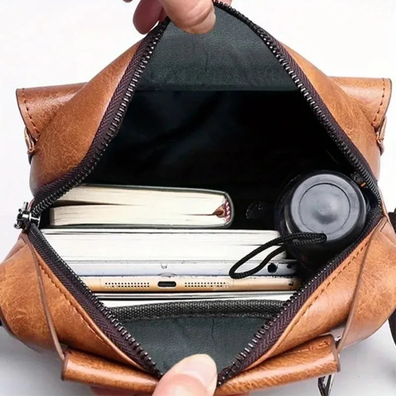 Fashionable Bag, Suitable for Daily Use, Travel, Versatile, Adjustable Shoulder Straps, Pu Material, Lightweight and Simple