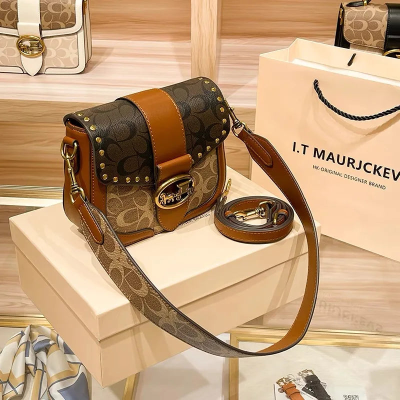 New minimalist and fashionable small handbag, contrasting color women's bag, high-end carriage crossbody bag, portable box bag